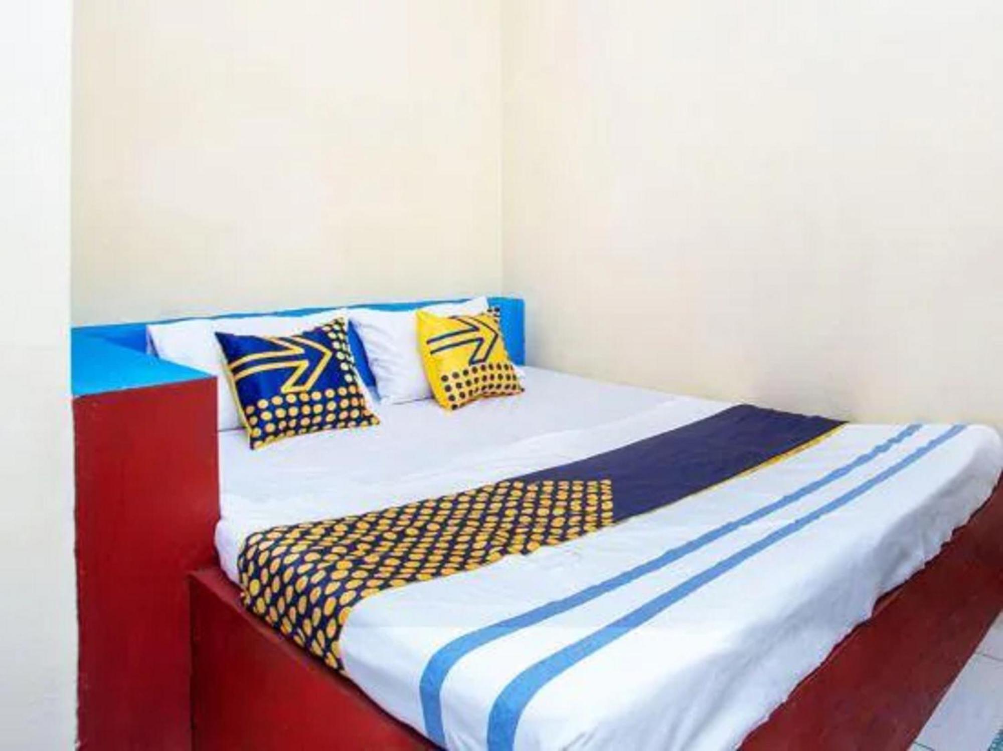 Spot On 2473 Buana Jaya Guest House Cilacap Zewnętrze zdjęcie
