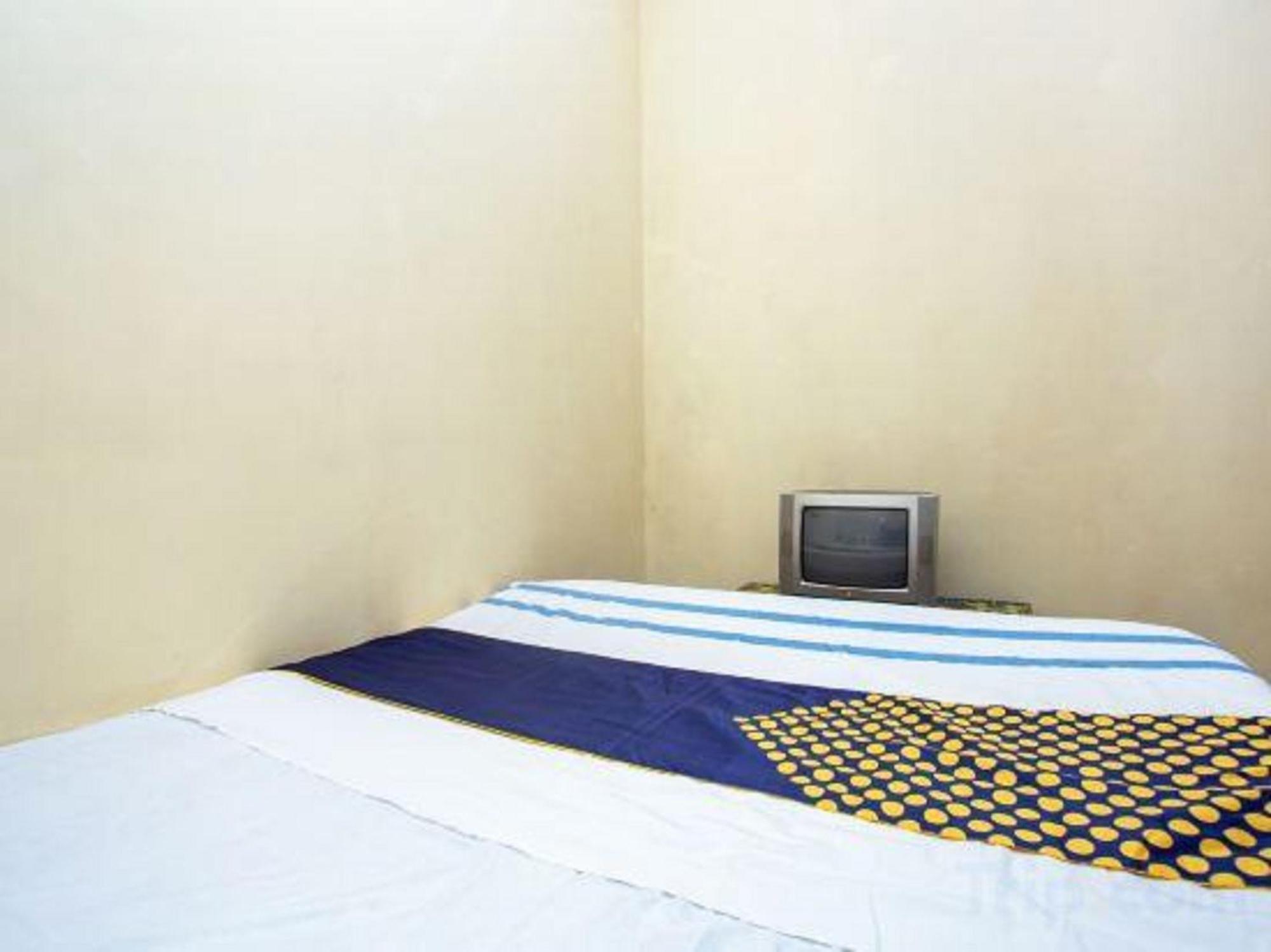 Spot On 2473 Buana Jaya Guest House Cilacap Zewnętrze zdjęcie